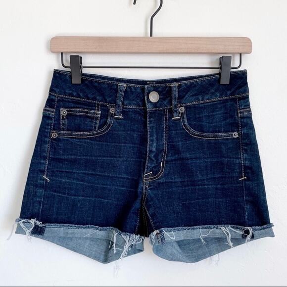 American Eagle Dark Wash Mid-Rise Cut-Off Denim Shorts - Picture 1 of 8